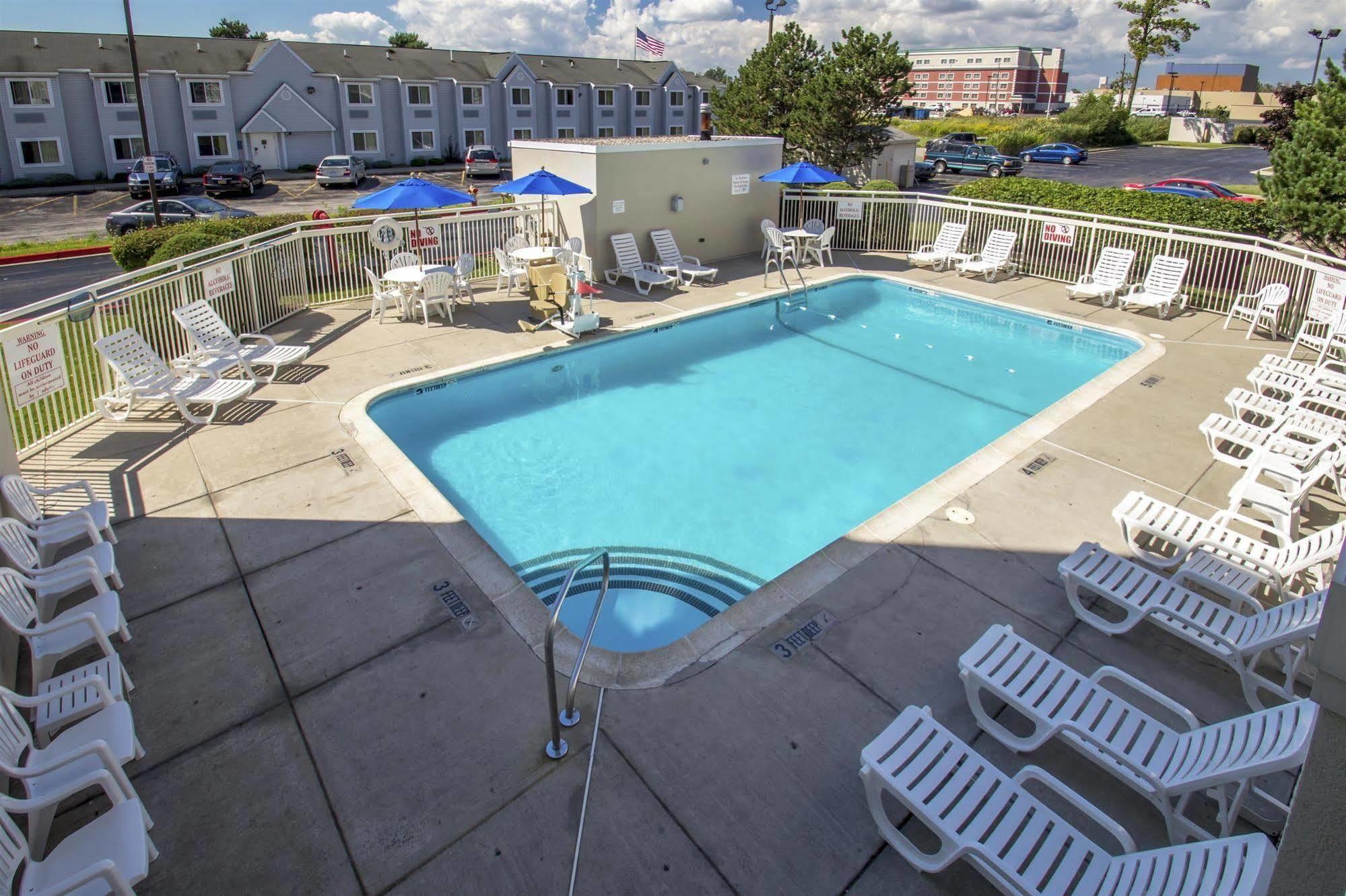 Motel 6-Buffalo, Ny - Airport - ويليامسفيل المظهر الخارجي الصورة